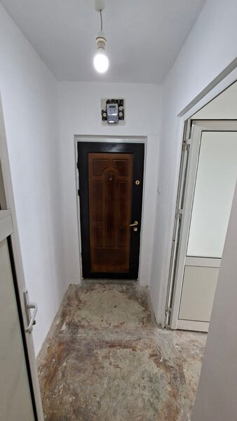 Titan Bd. 1 Decembrie 1918 nr. 52, bl. 14, intersectie cu str. Postavarului